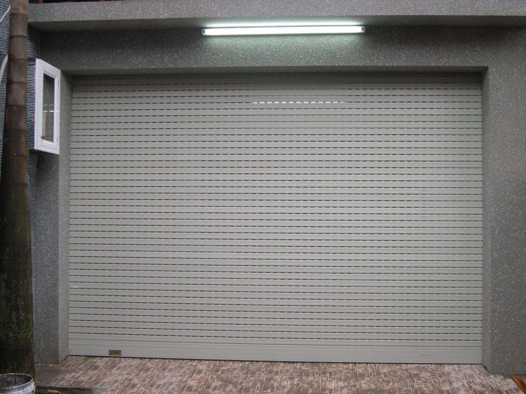 chất lượng cửa cuốn